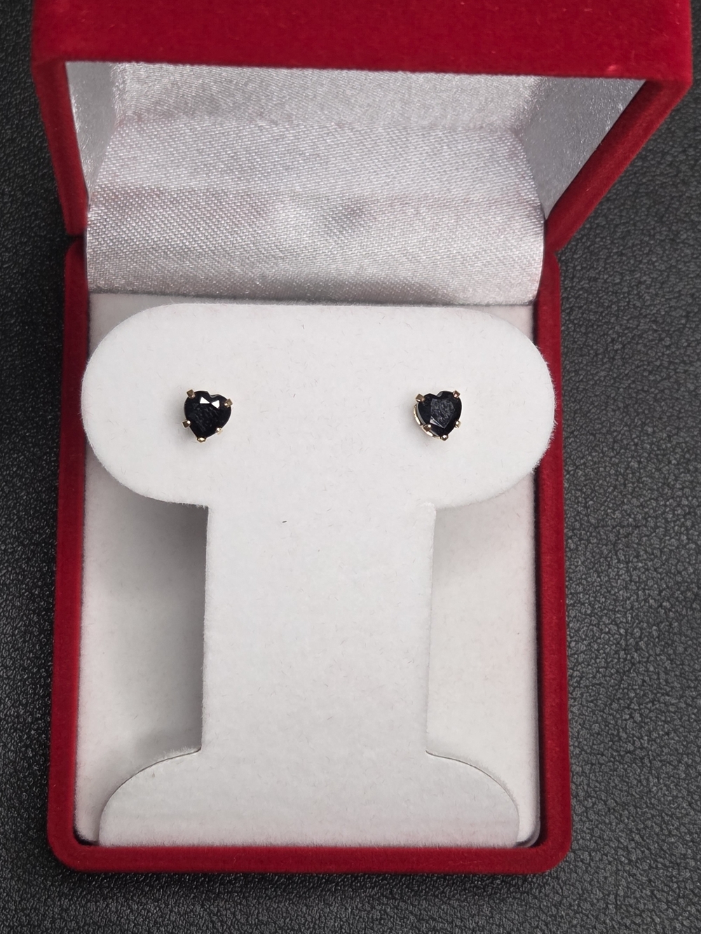 14k Yellow Gold Black Onyx Heart Stud Earrings - Classic Women Jewelry